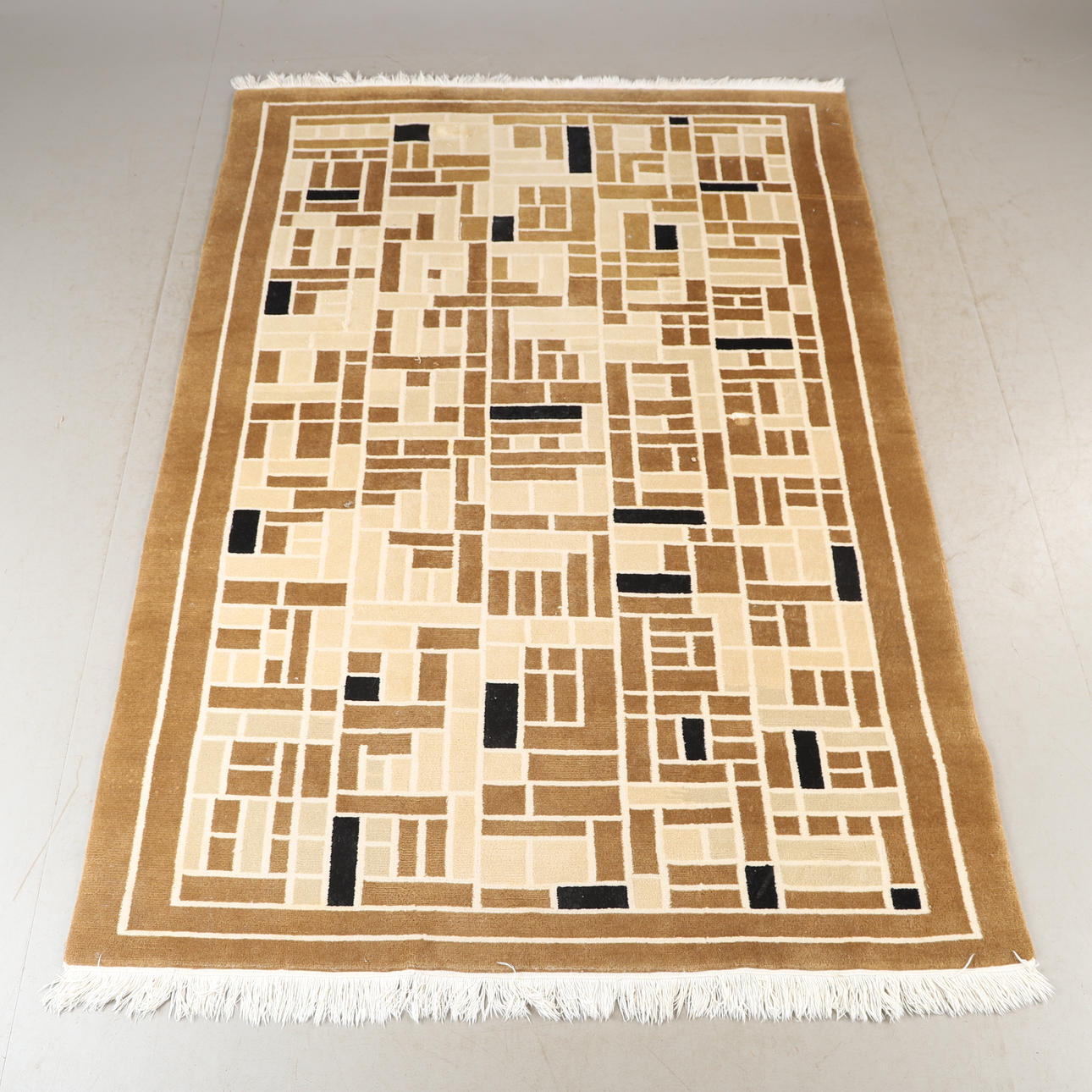 MATTA, Tibet, 243 x 170 cm.