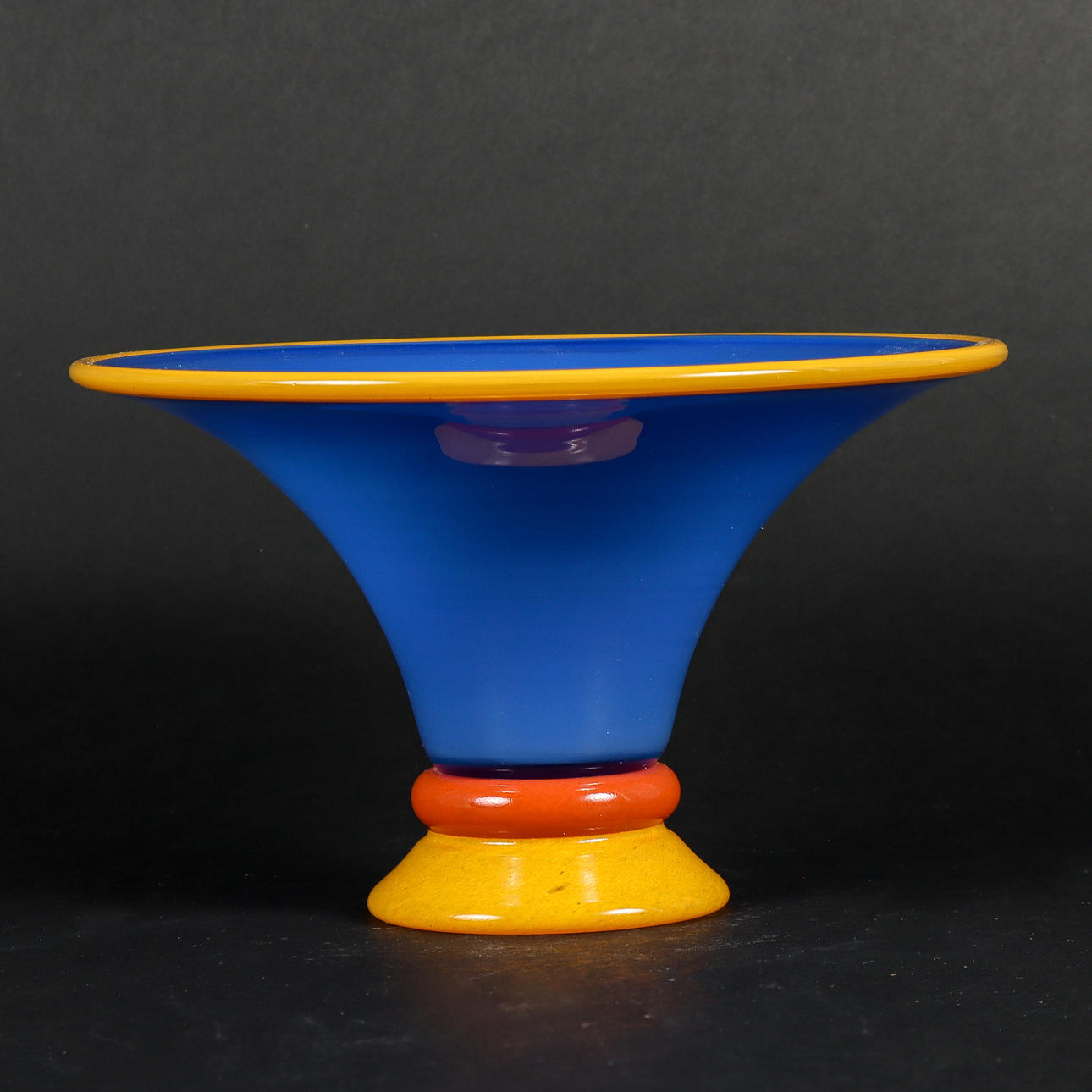 BOWL Kunstglas, signiert Transjö.