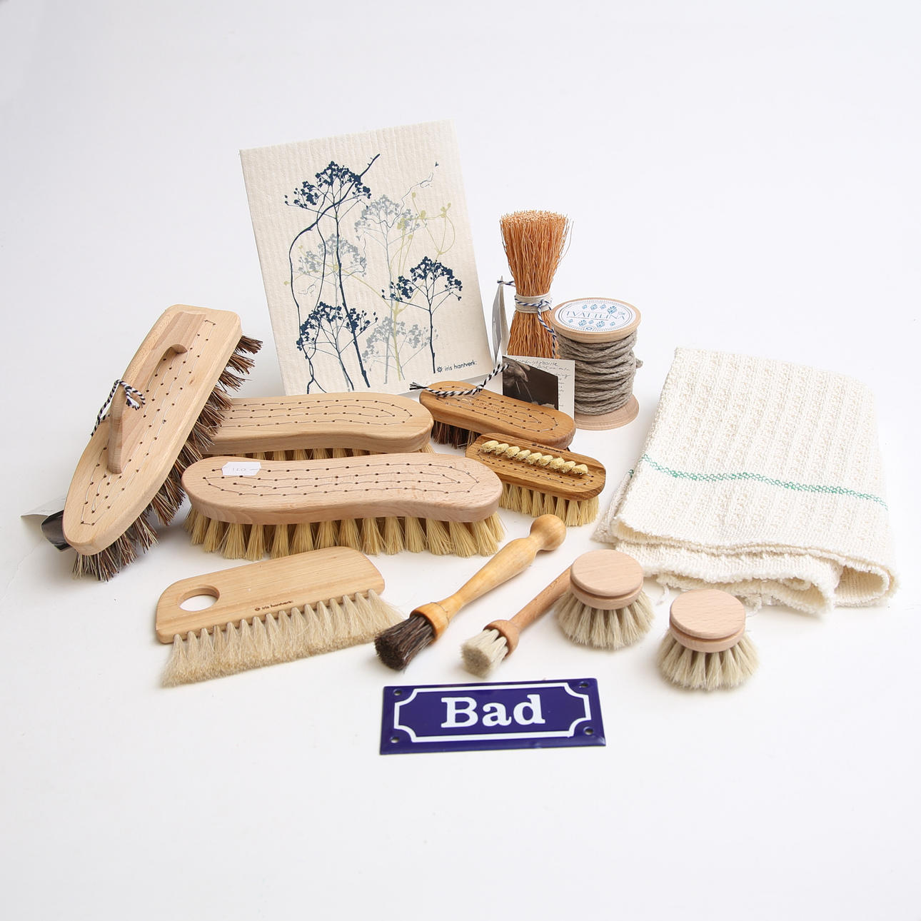 PINCELES, etc., en su mayoría Iris Crafts.