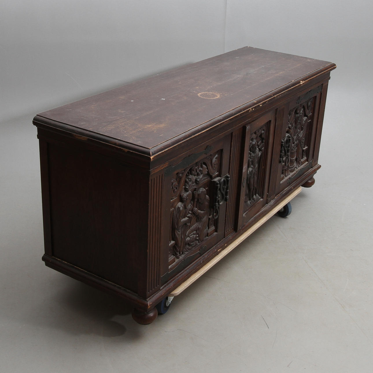 SIDEBOARD, ek, tidigt 1900-tal.