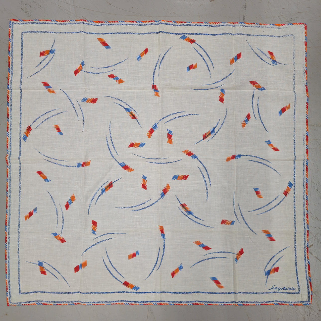 SARGOTARDO TØRKLÆDE.