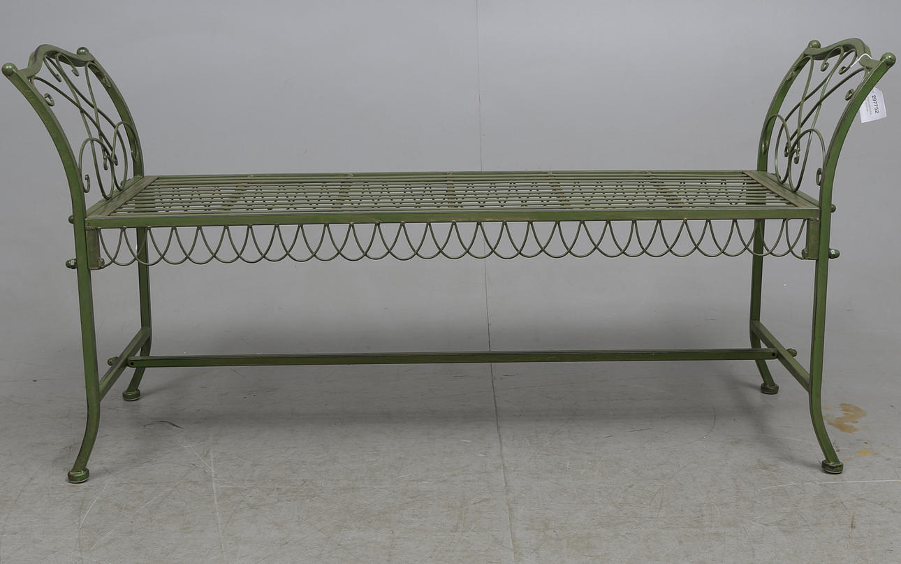 TRÄDGÅRDSBÄNK, 2000-tal.