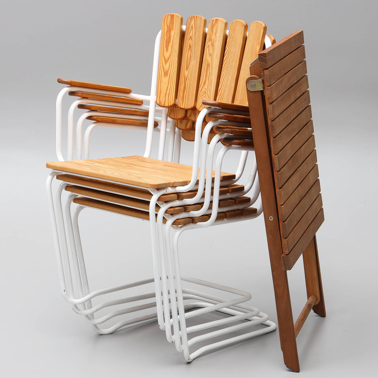 GARDEN CHAIRS & TABLES, 5 pieces, stackable, metal and pine.