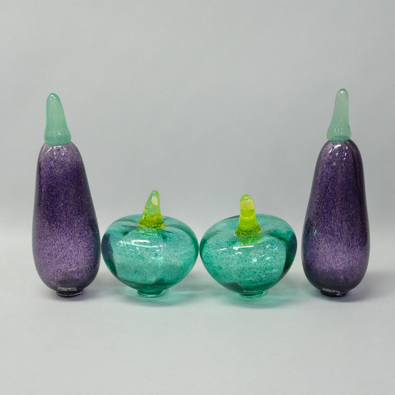 GUNNEL SAHLIN. COSTA BODA, VIER GEMÜSE.