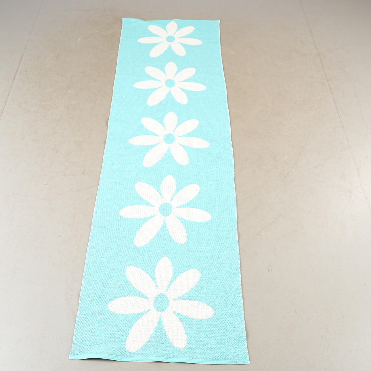 TÆPPE, plast, Pappelina, Gantofta, Sverige.