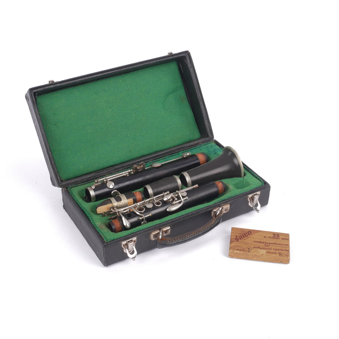 CLARINET, Lignatone, Czechoslovakia. Collectables - Musical