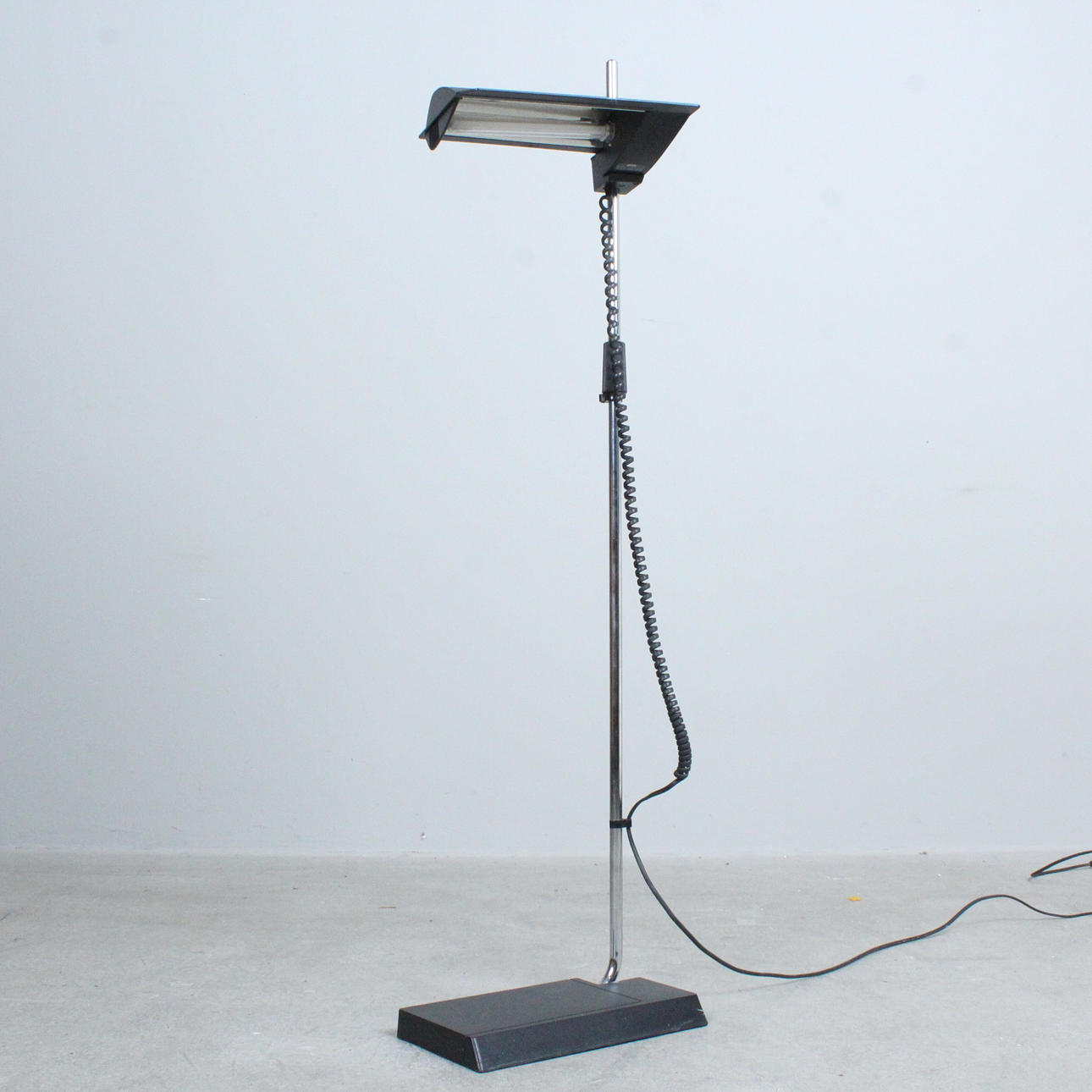 LUXO. Stehleuchte, Modell 'PL-430'.