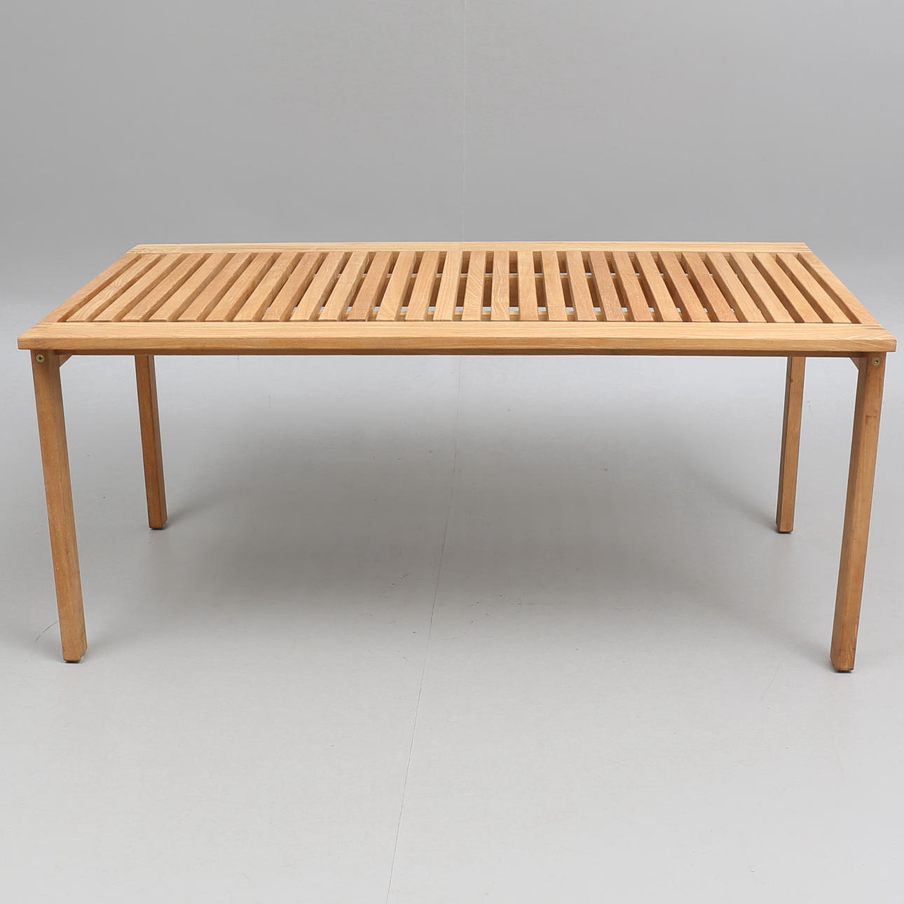 TRÄDGÅRDSBORD, "Access", teak, design Johannes Foersom / Perer Hiort-Lorenzen, Berga Form.