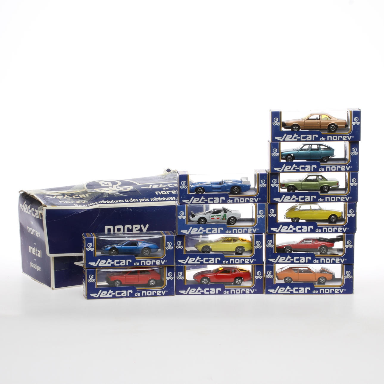 NOREV modellbilar, 12 stycken i originalkartong.