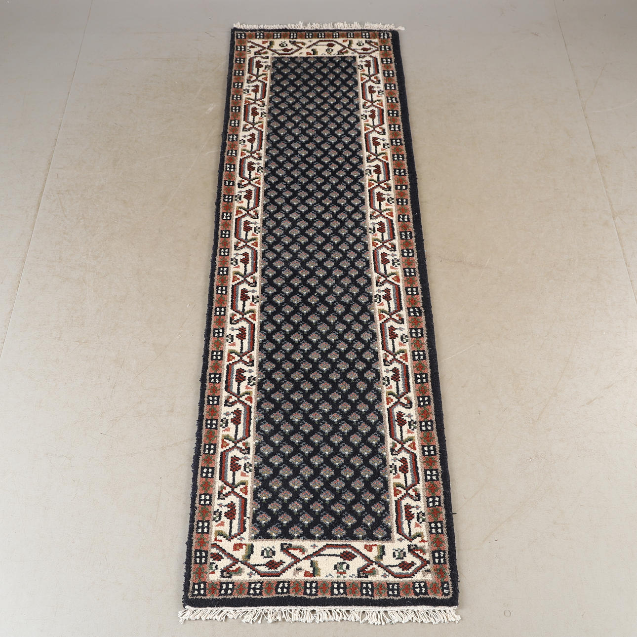 CARPET, oriental, gallery model, 240 x 70 cm.