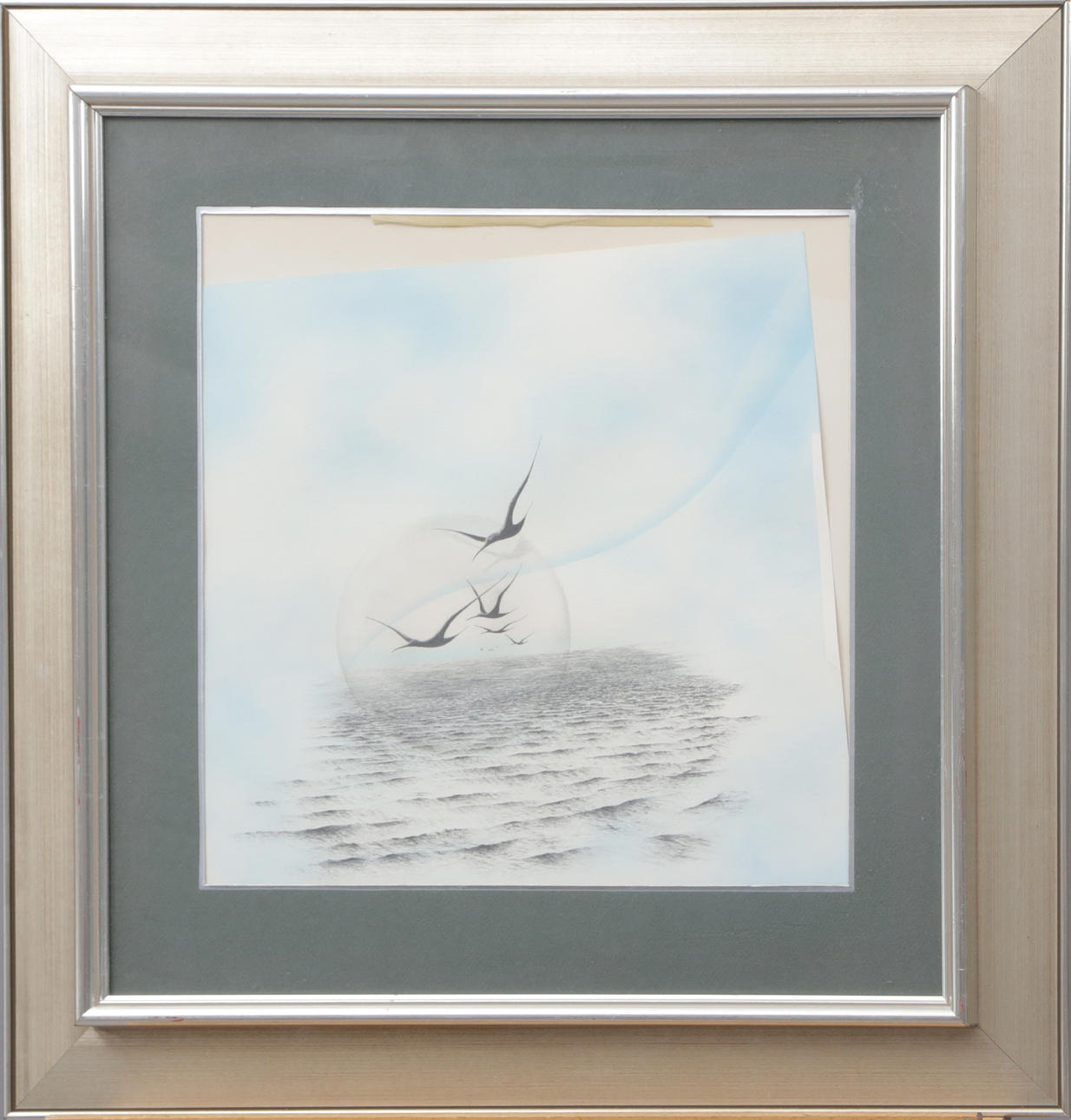 OIDENTIFIERAD KONSTNÄR. LITO, seagull motif, signed.