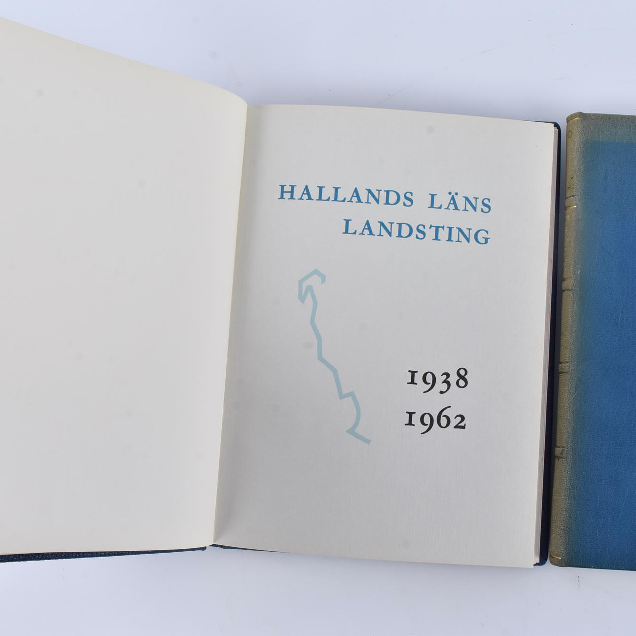 BÖCKER, 2 st, Hallands Läns Landsting.