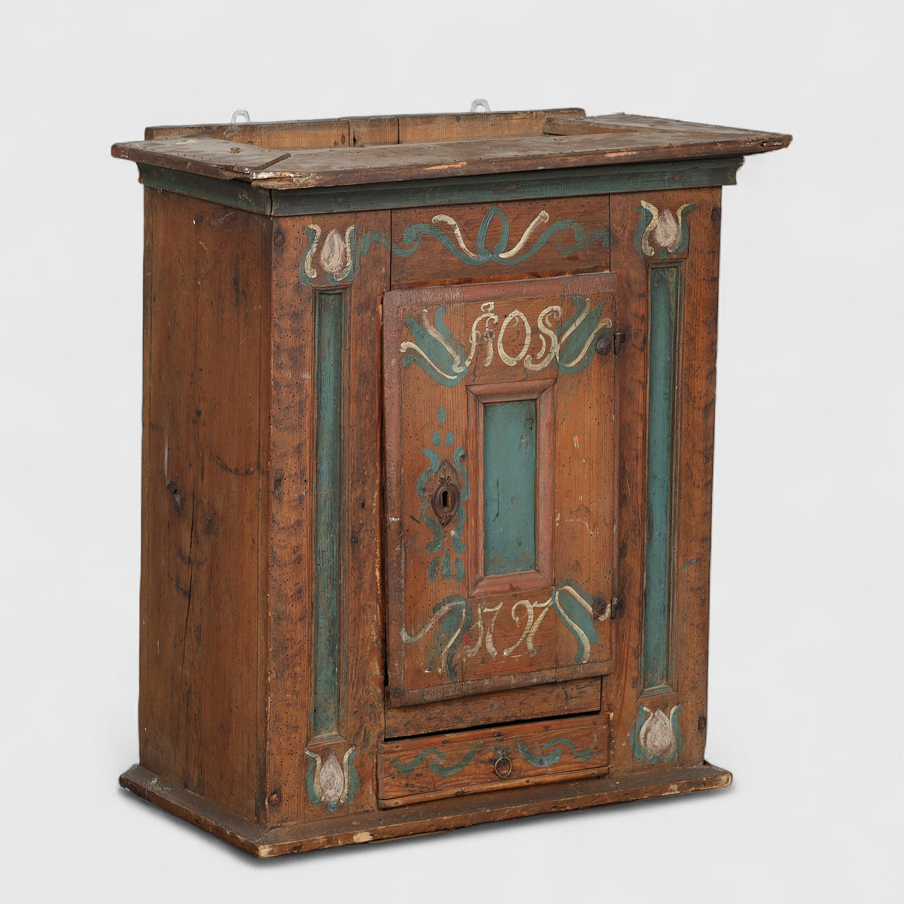 Tobacco cabinet from 1797.