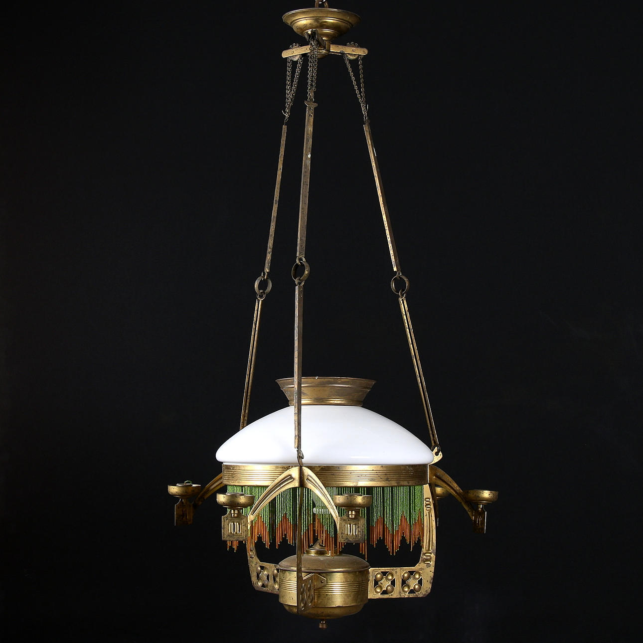 TAKLAMPA, mässing, jugend, troligen Böhlmarks, Sverige. Sekelskiftet 18/1900.