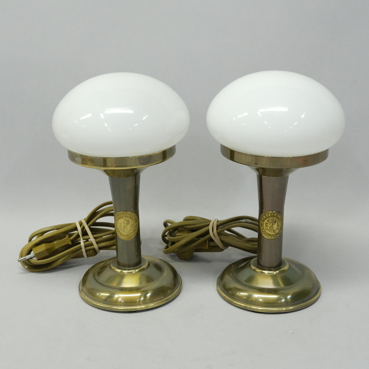 ET PAR BORDLAMPER, KARLSKRONA LAMPEFABRIK.