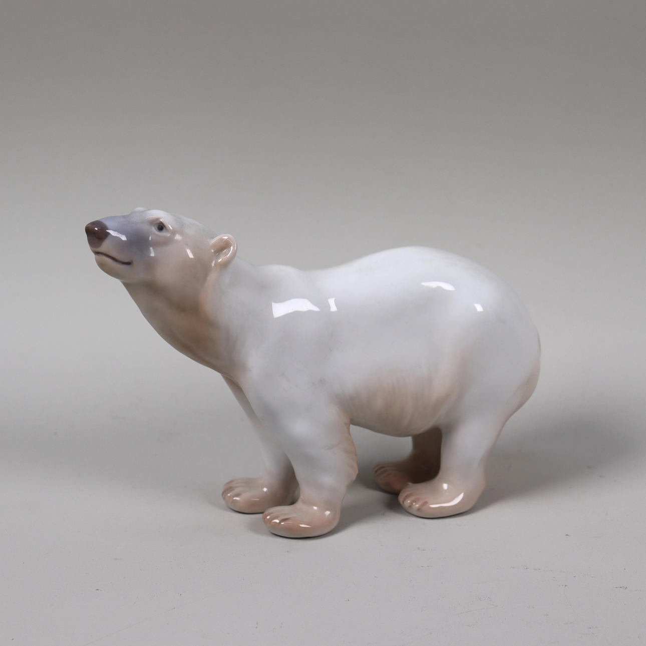 NIELS NIELSEN, Bing & Gröndahl, Figur 1692, Eisbär.