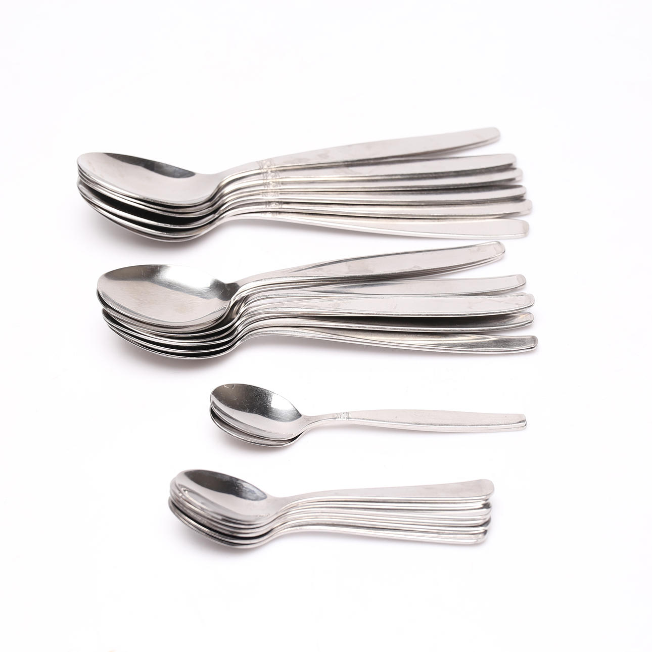 BESTIK, rustfrit stål, NilsJohan og IKEA, b.la. „Sessan“.