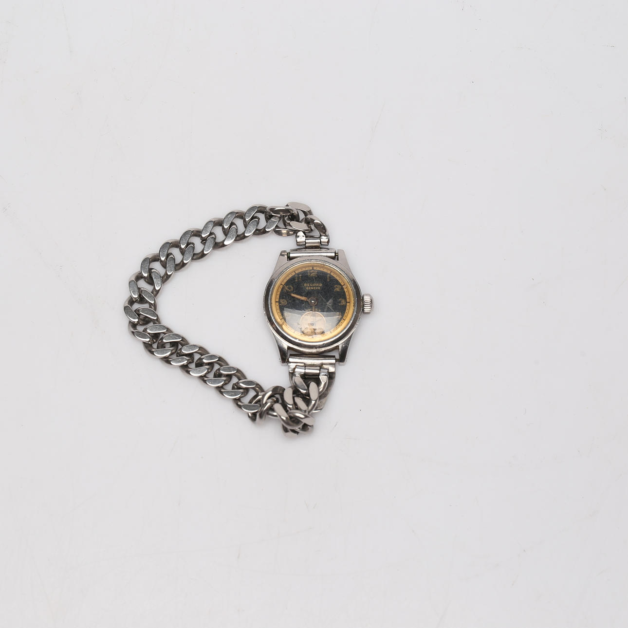 Naisten rannekellot, 3 kpl, Certina ja levy.