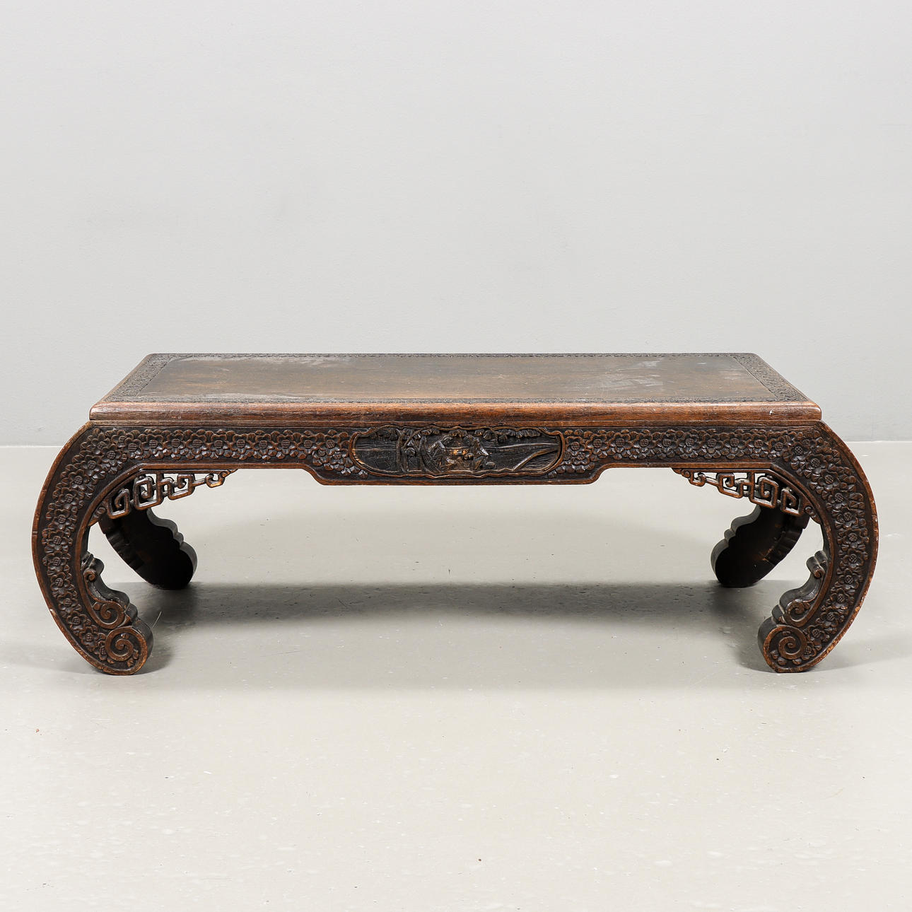 Bænk, Østindisk, 1900-talets anden halvdel.