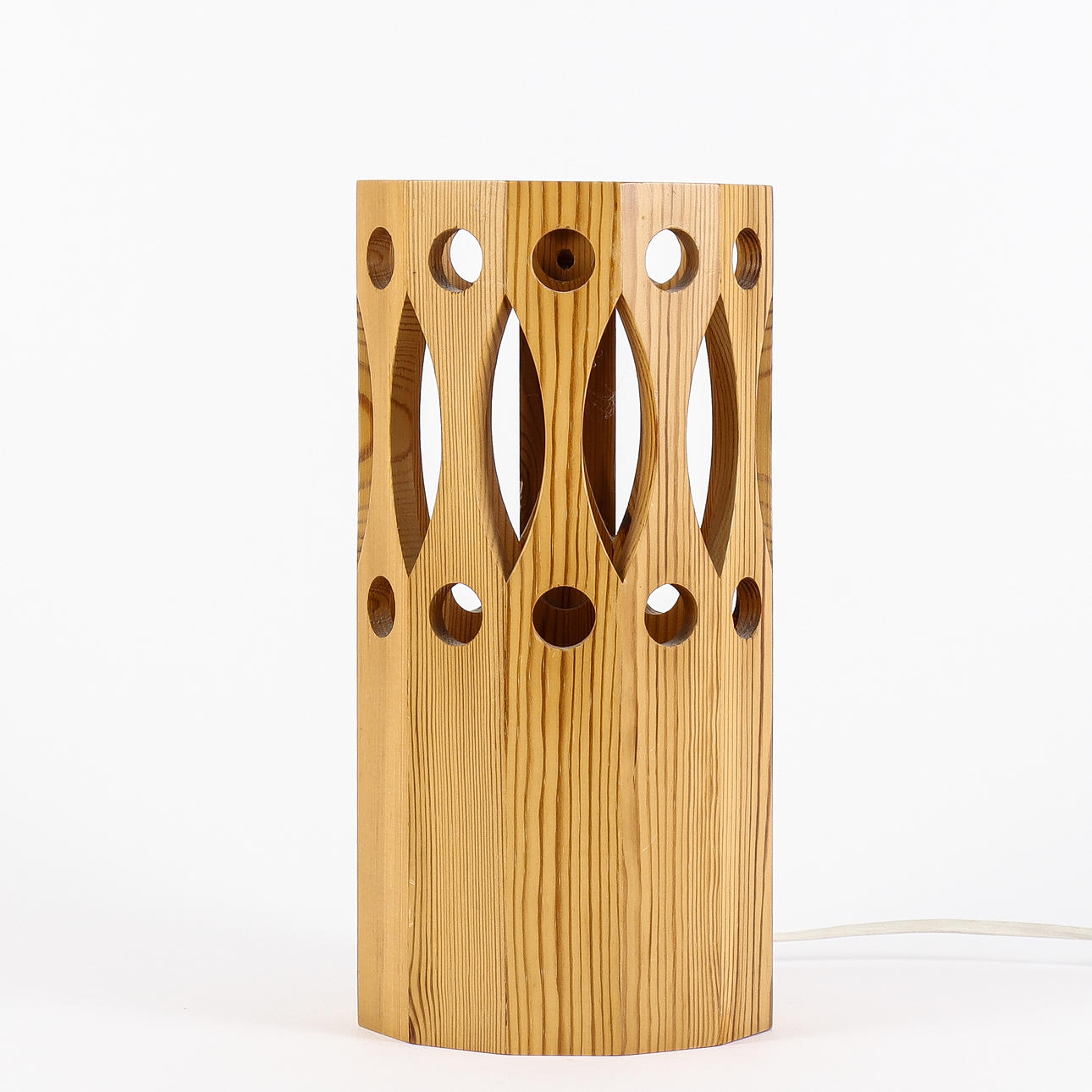 WALL LAMP pine, AB Nordisk Present Östersund.