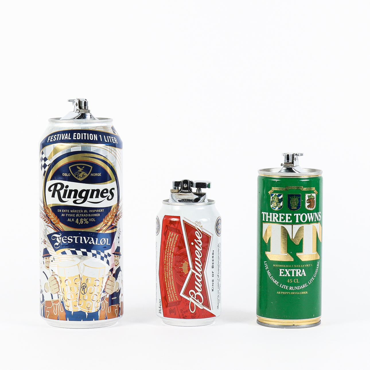 CIGARETTÆNDER 3 stykker, i form af øldåser.