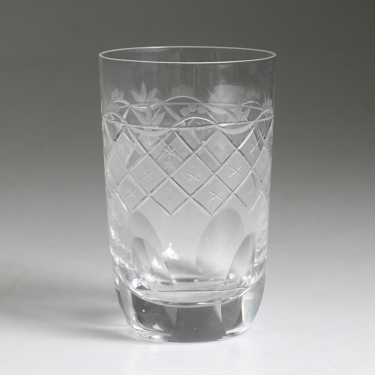 SELTERGLAS, 11 st, 1900-talets första hälft.