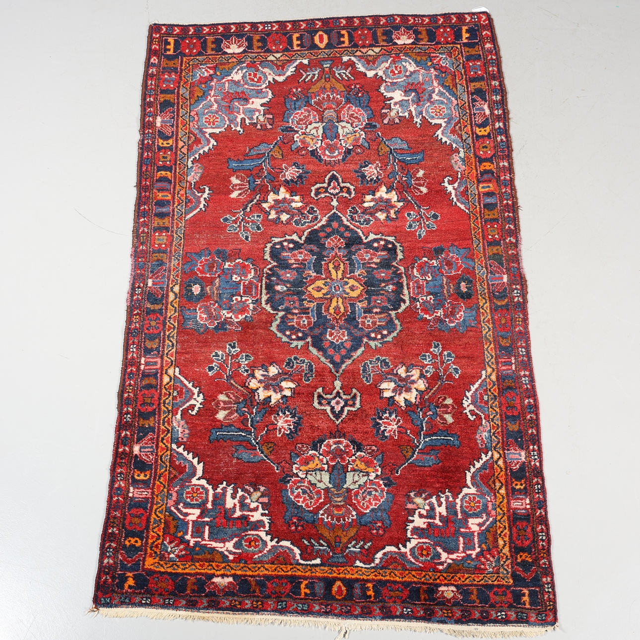 CARPET, handmade, oriental, 140x230 cm.