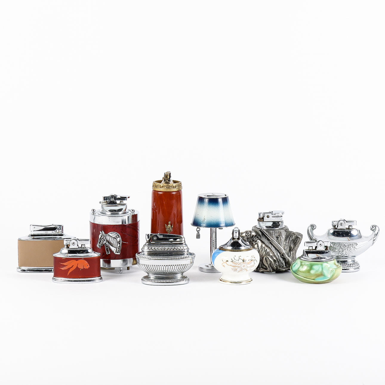 CIGARETTE LIGHTER table lighters, 10 pieces.