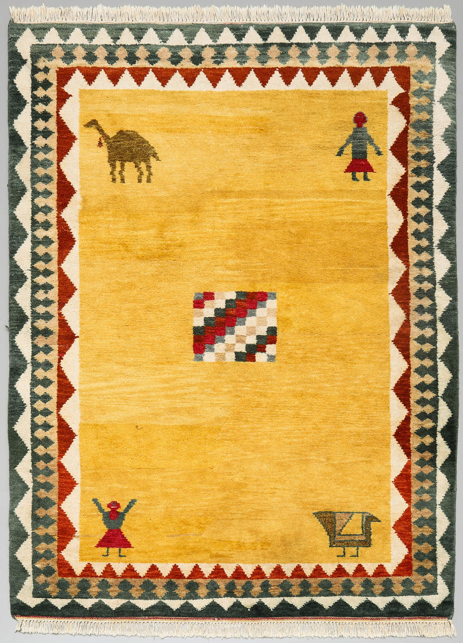 Ein handgeknüpfter Wollteppich aus Indien.