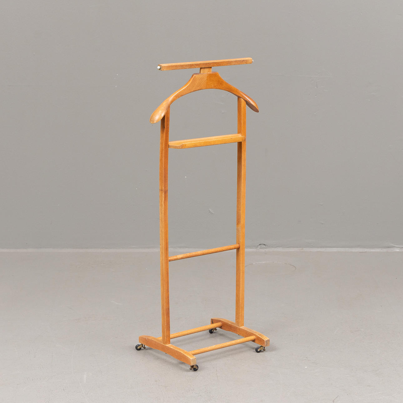 MENS SERVANT, book, probably Italy.