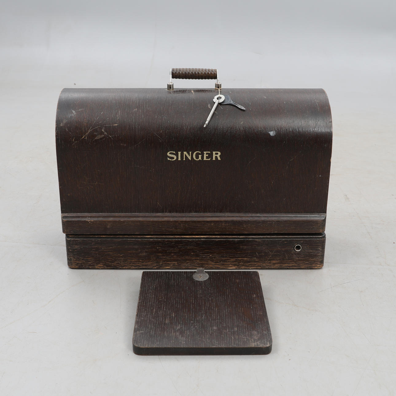 OMPELUKONE, Singer, 1900-luvun puoliväli.