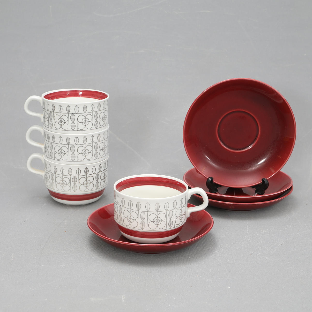 TEACUPS with saucer, 4 pieces, flintware, "Ester “, Rörstrand.