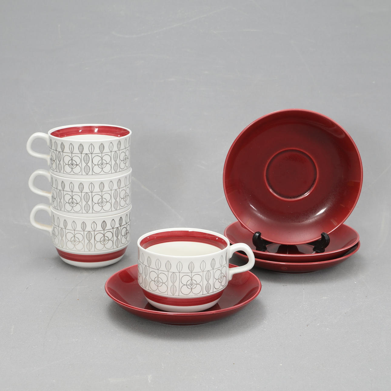 TEACUPS with saucer, 4 pieces, flintware, "Ester “, Rörstrand.