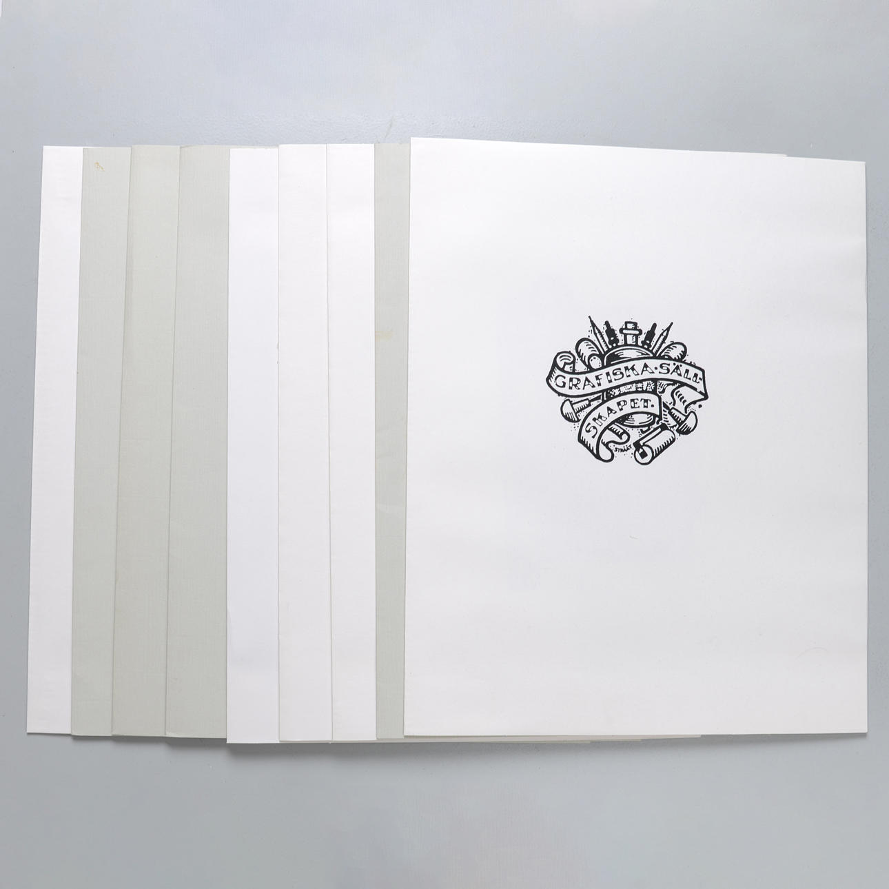 GRAPHIC FOLDERS, 9 pcs, Graphic Society.