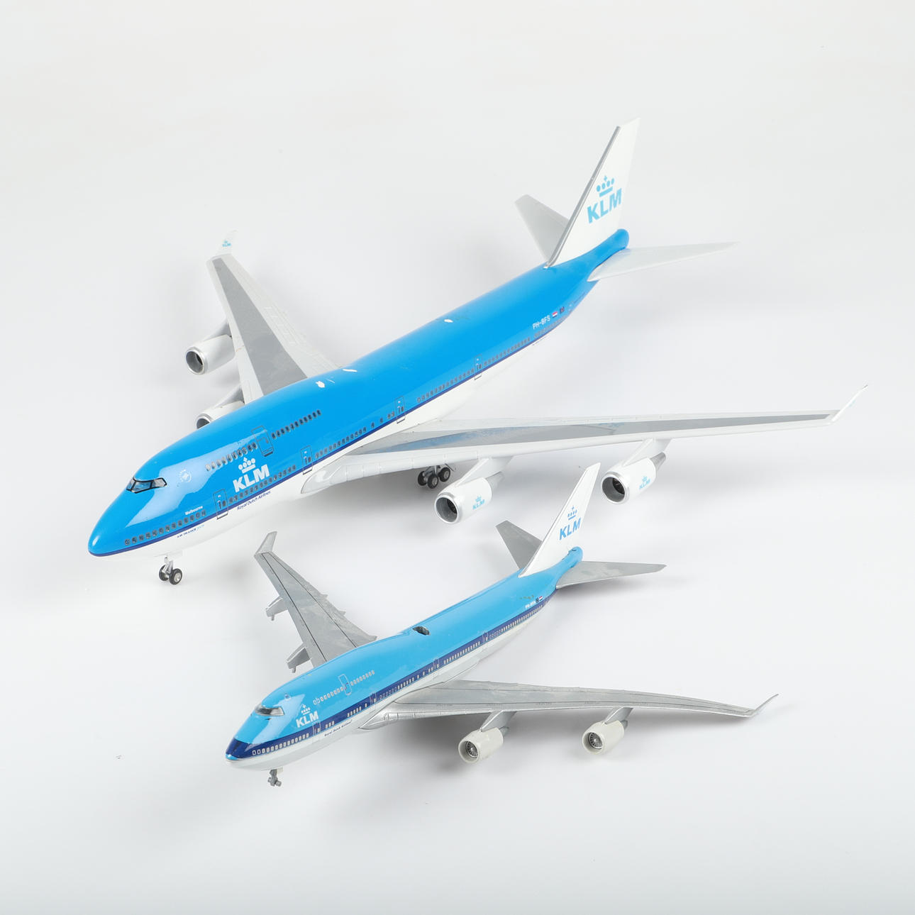 FLUGZEUGMODELLE, 2 Stück, Metall/Kunststoff, KLM.