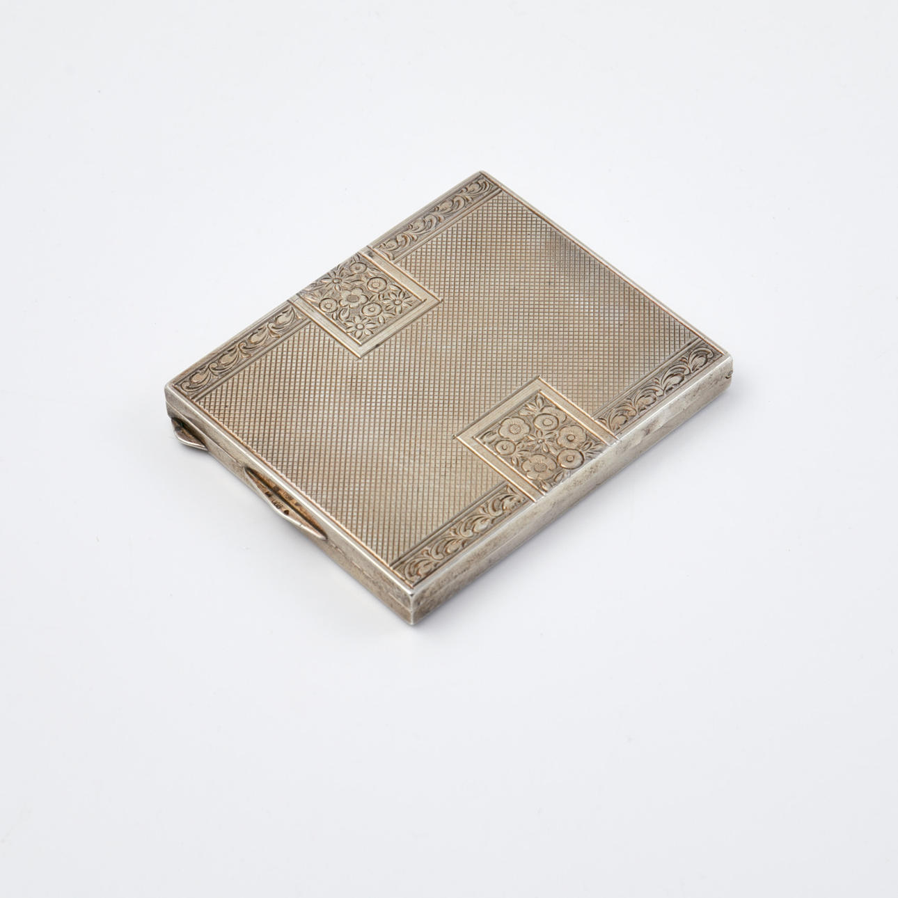 CASE SILVER, Ulkomaiset postimerkit, kaiverrettu sisustus.