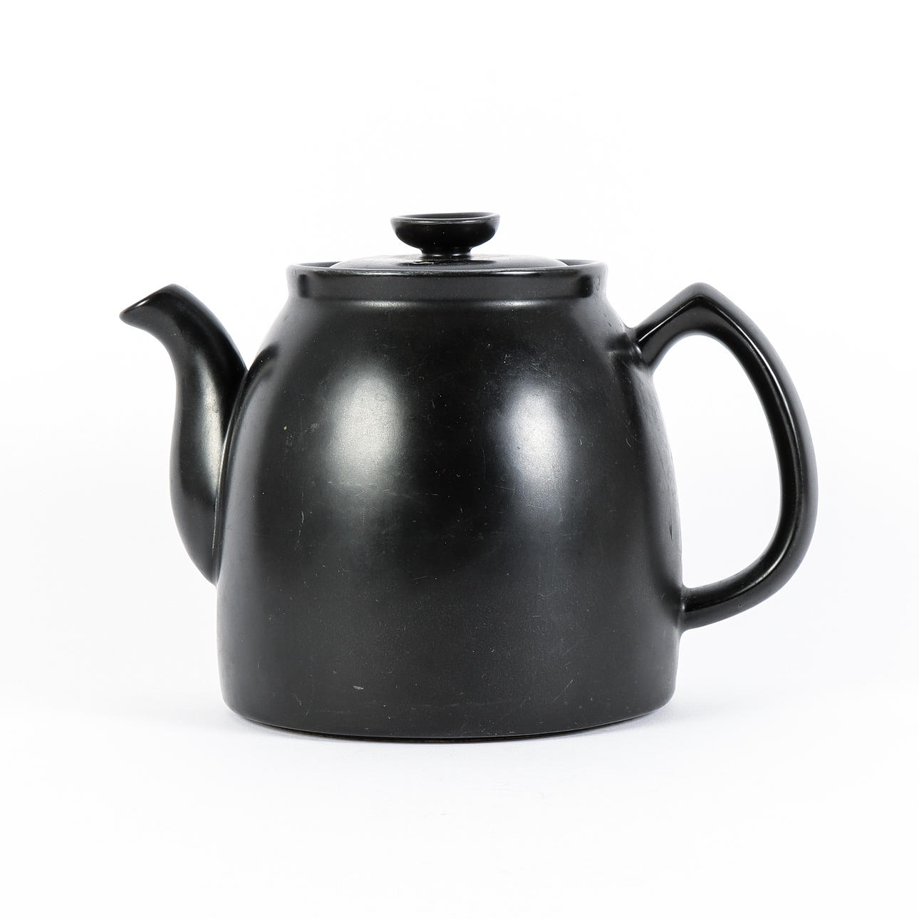 LILLEMOR MANNERHEIM. Teapot, Gefle, Mangania.