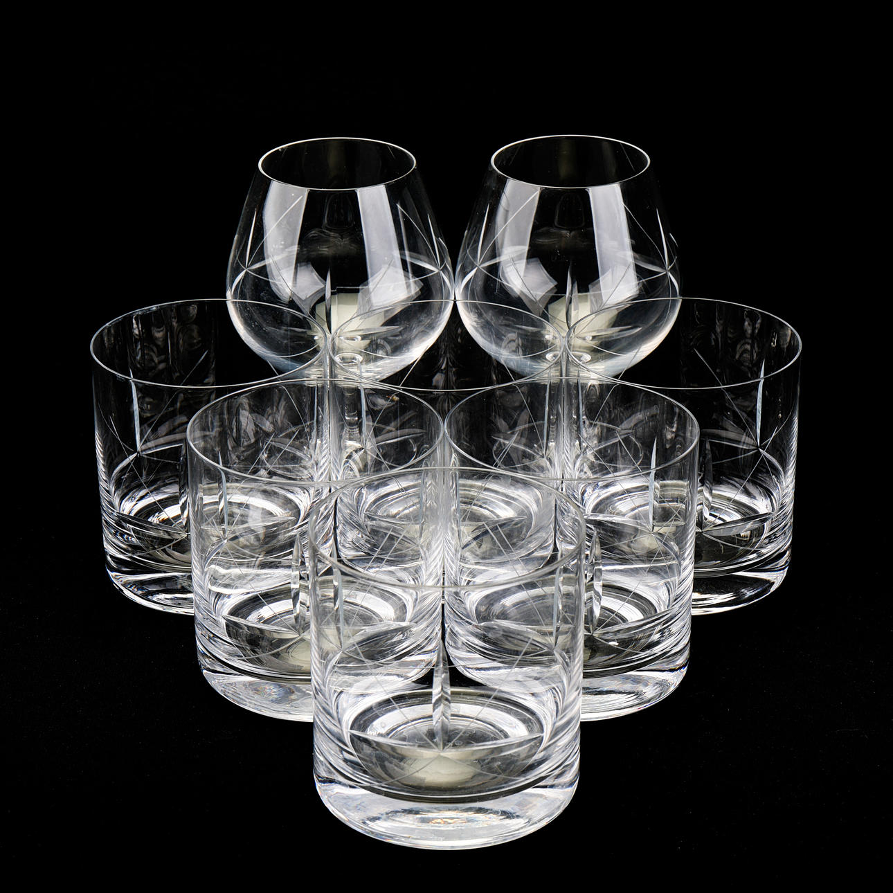 VASOS DE WHISKY, así como tazas de coñac.