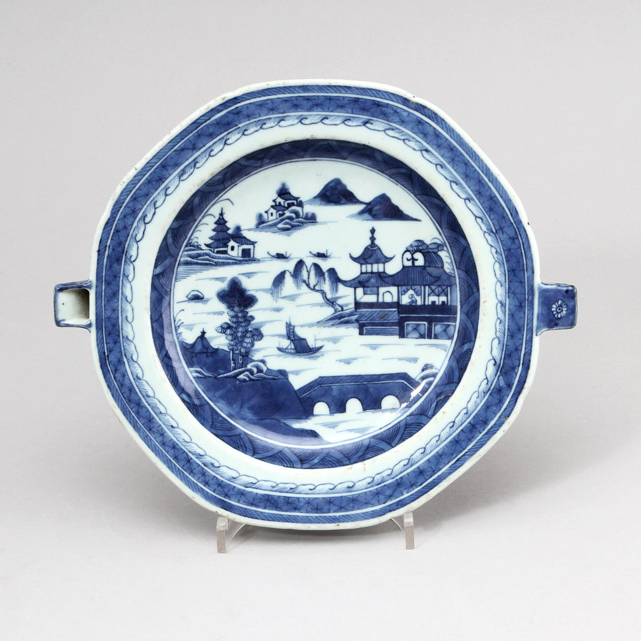 VÄRMEFAT, porslin, Kina 17/1800-tal.