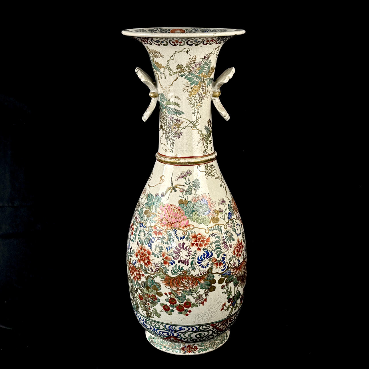 19THC JAPANSK SATSUMA KERAMIKVAS.