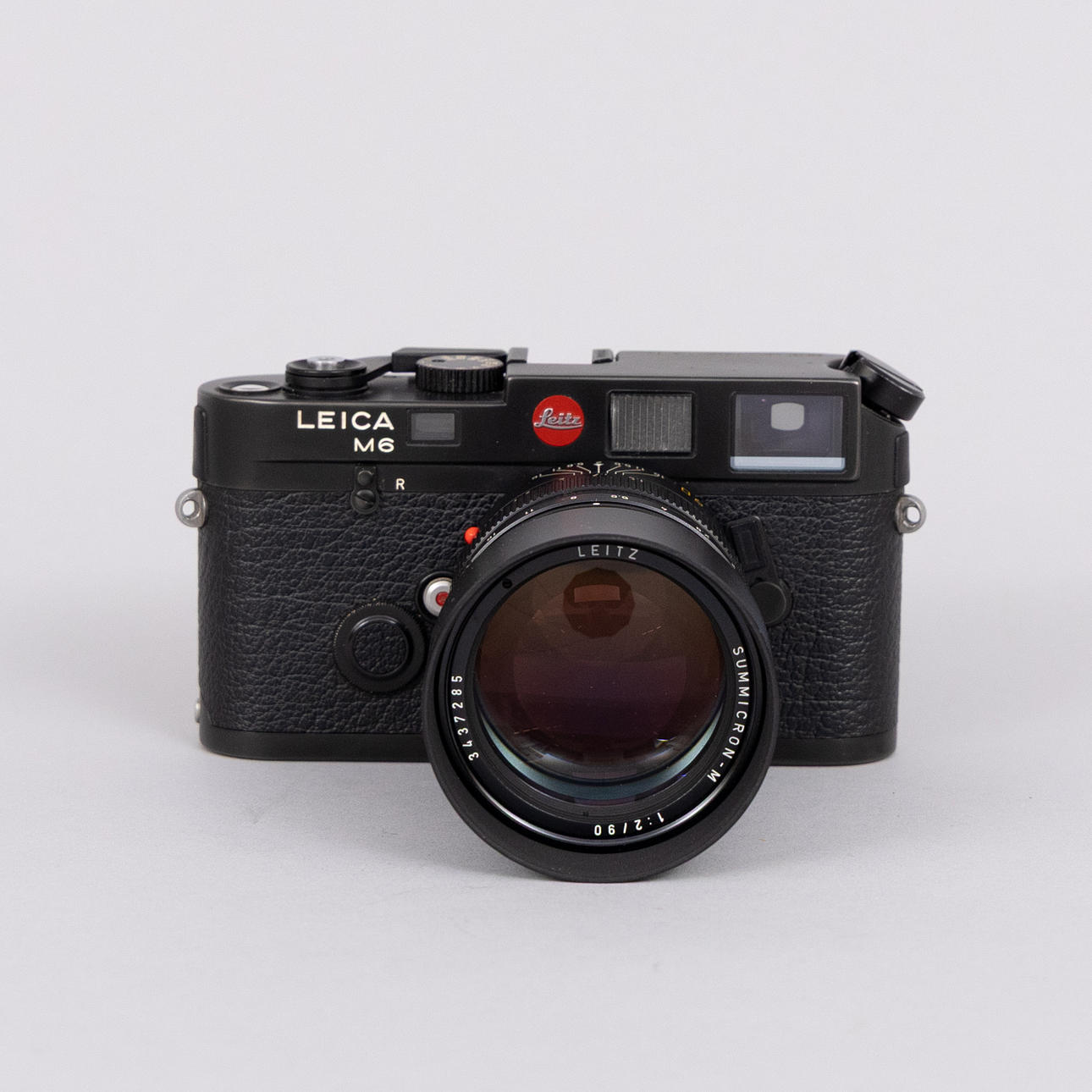 KAMERAVARUSTEET, Leica M6 objektiivilla.