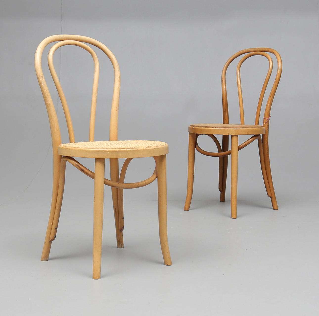 STOLAR, 2 st, Thonet-modell, 1900-talets andra hälft.