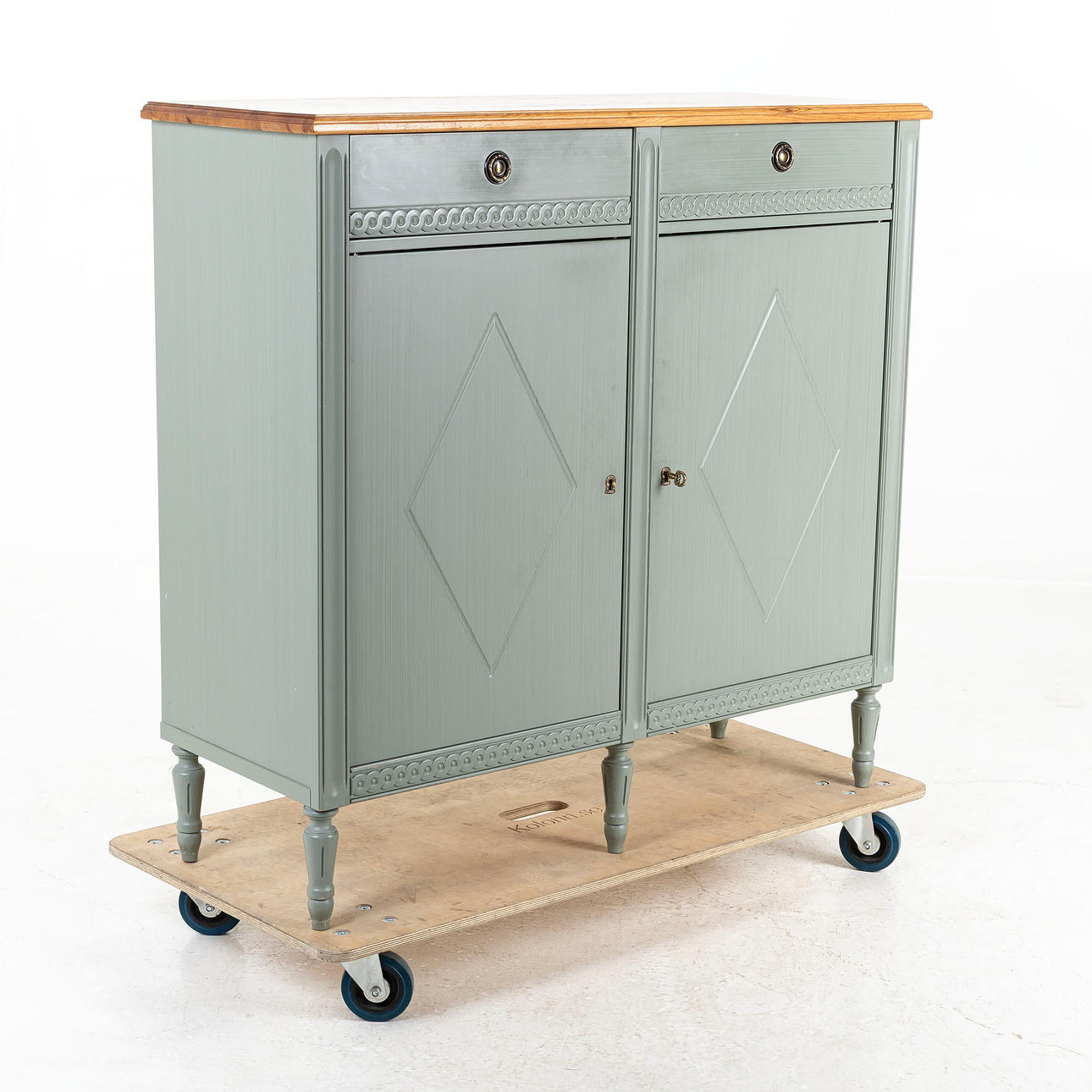 SIDEBOARD, with rhombus, Gustavian style.