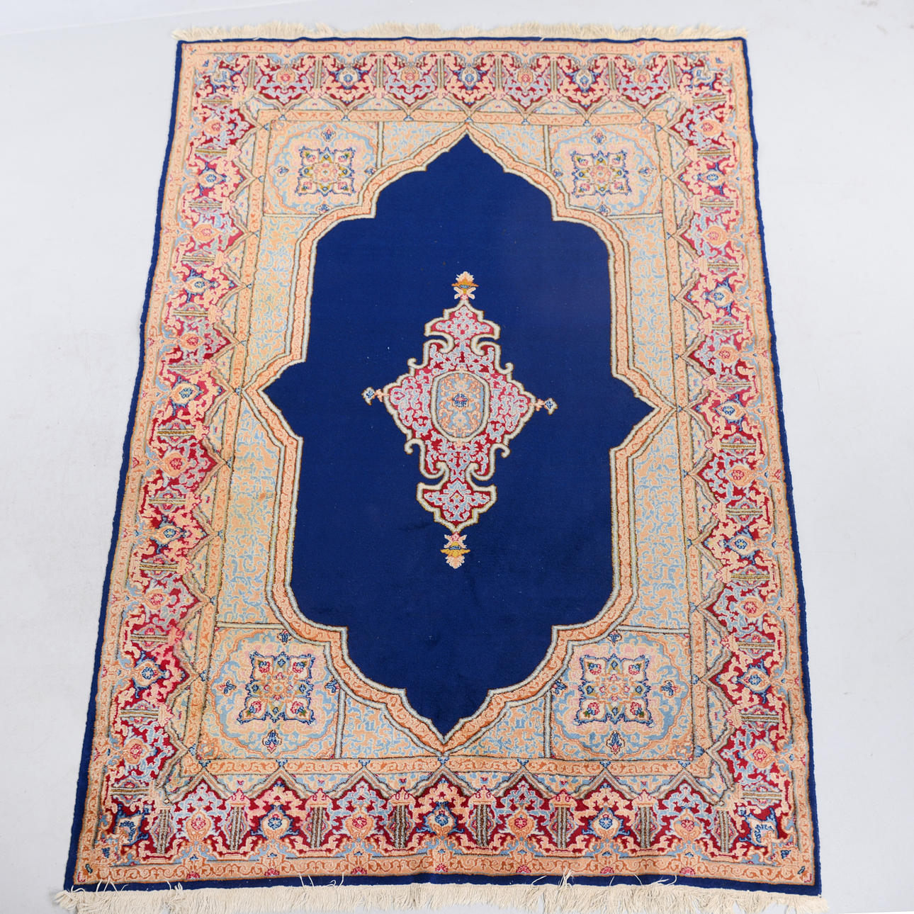 CARPET, Kirman Lavar, 295 x 187 cm.