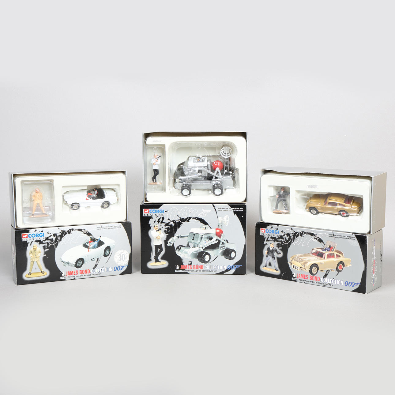 JAMES BOND, THREE CORGI CLASSICS (3).