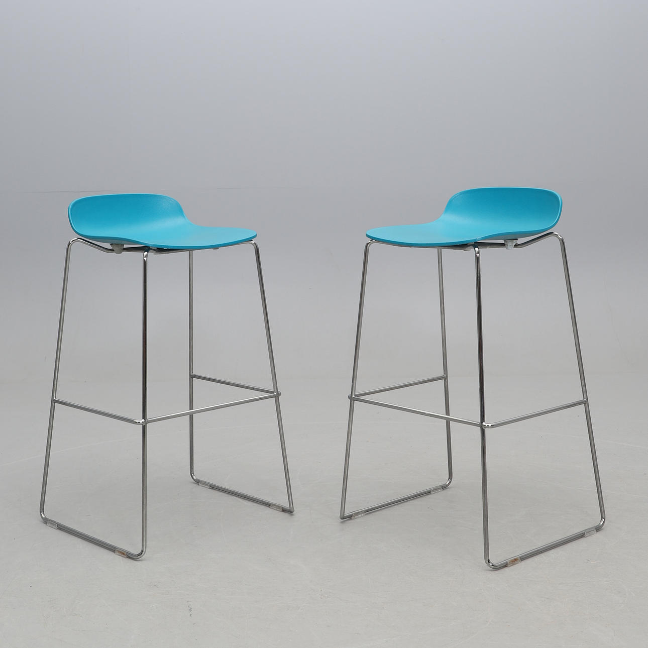 Taburetes de bar, un parm Duba-B8.