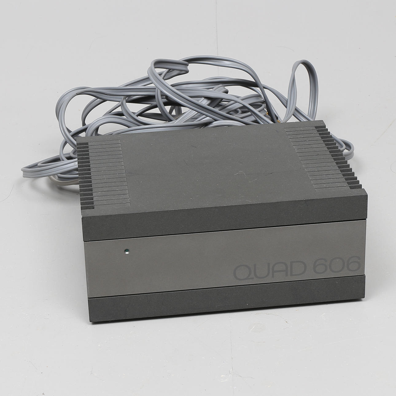 QUAD 606 SLUTSTEG samt HÖGTALARKABLAR Linn K20, Huntingdon England.