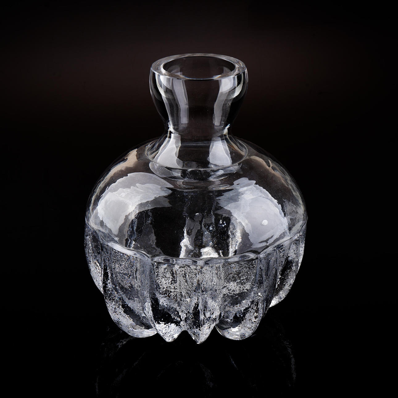 LARS HELLSTEN. A vase, Skruf, 20th century.