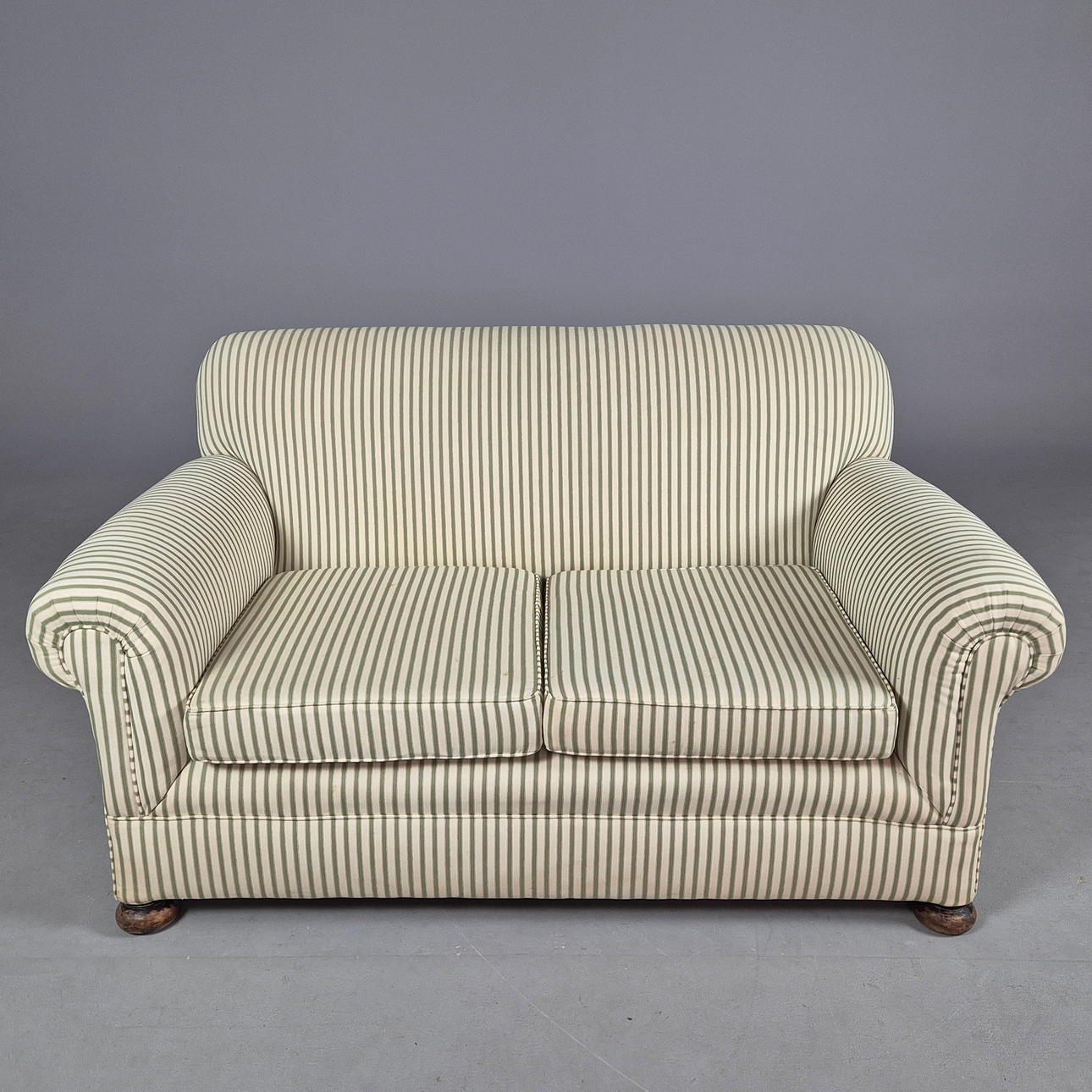 SOFA, GRØN STRIBET.