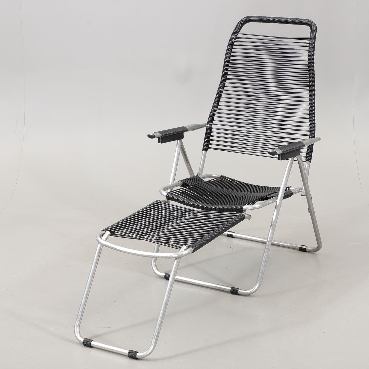 LIGGESTOL, Aluminium/gummi, 2000-tallet.